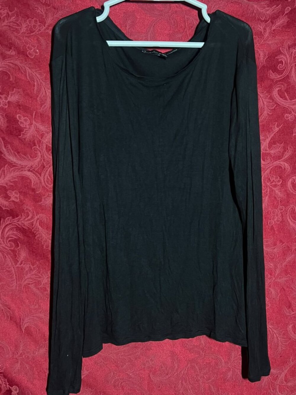 White House Black Market Black Long Sleeve Scoop Neck Top M